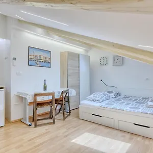 Light In Apartman
